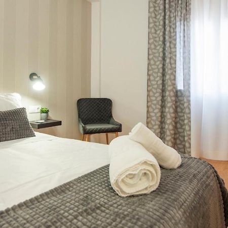 El Sueno De Carmelitas Con Parking Incluido - Apartamentos Aloha טולדו מראה חיצוני תמונה