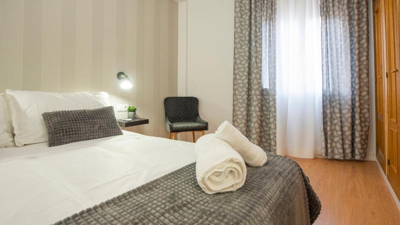 El Sueno De Carmelitas Con Parking Incluido - Apartamentos Aloha טולדו מראה חיצוני תמונה